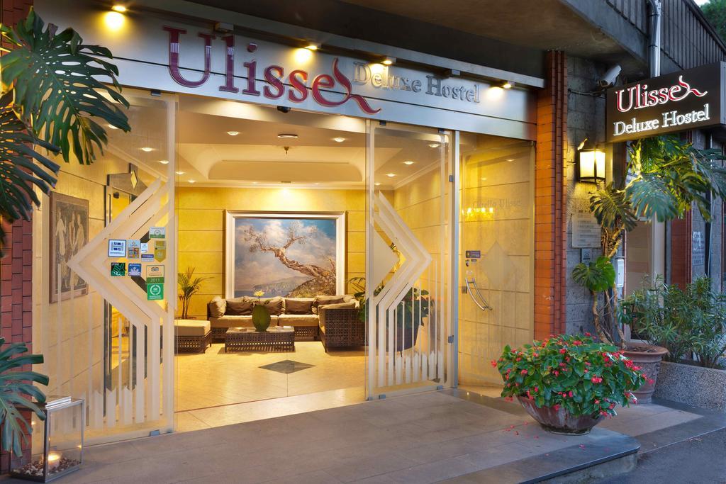 Ulisse Deluxe Hostel Соренто Екстериор снимка